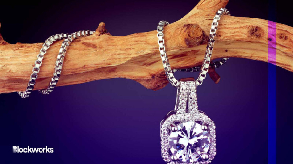 DeFi auction platform puts ‘diamond hand’ necklace under gavel DeFi auction platform puts ‘diamond hand’ necklace under gavel