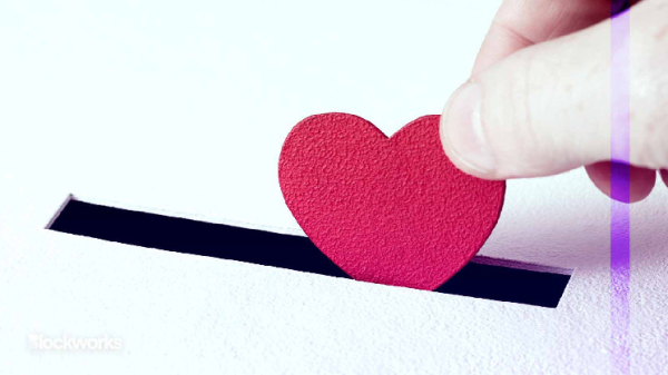 NFT artist draws attention to Maui wildfires with new collection